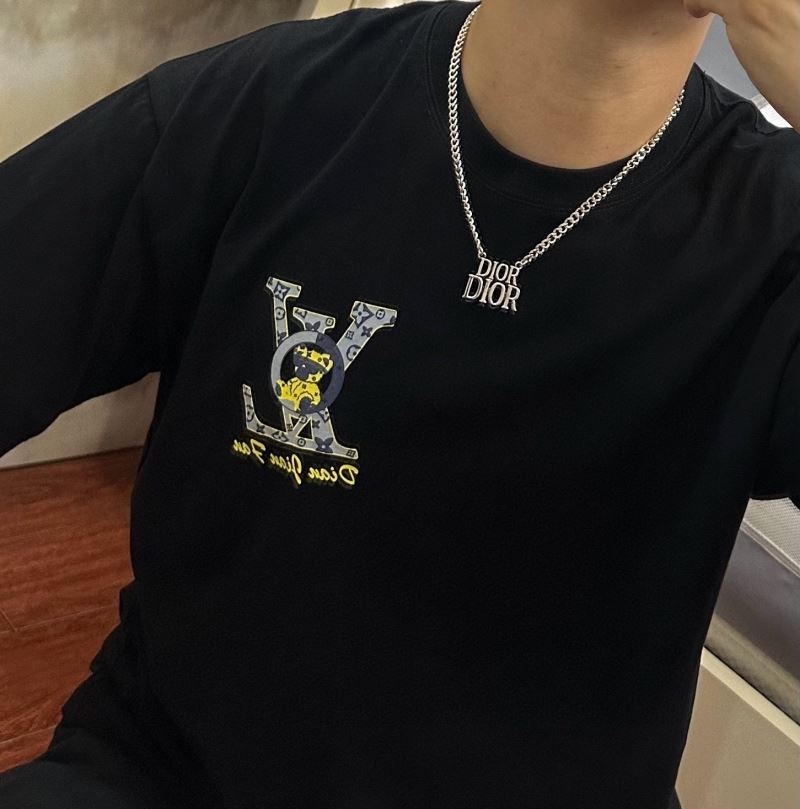 chr1st1an D10r necklaces